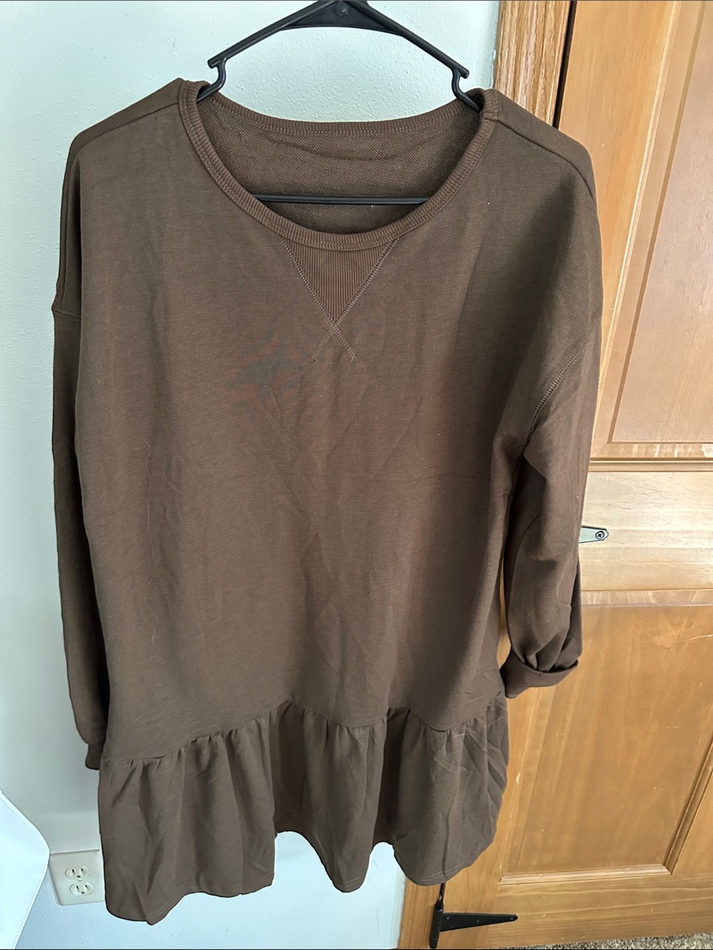 Women’s Brown Ruffle-Hem sweatshirt dress